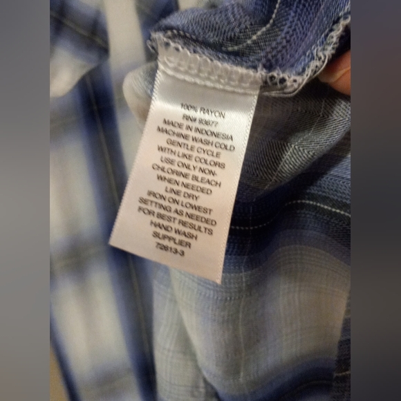 A.n.a  Shirt button up  long sleeve,size - Picture 8 of 8